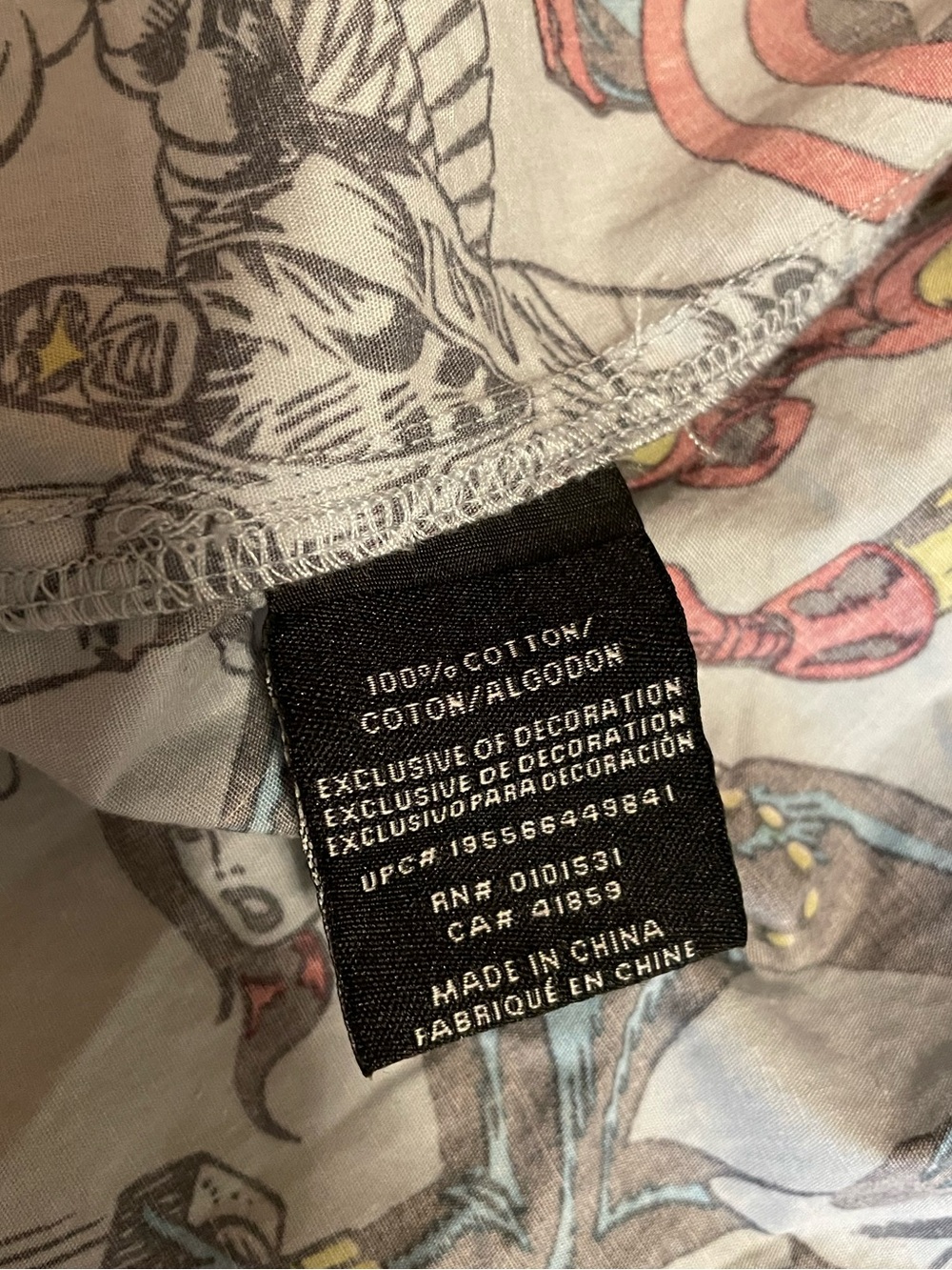 Marvel Light Blue Short-Sleeve Button-Down Shirt with Superhero Comic Print - Picture 6 of 9